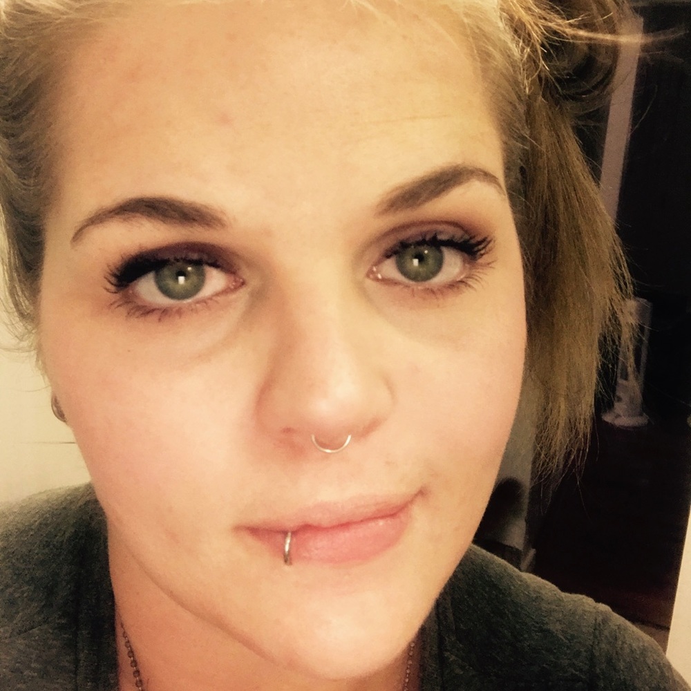 Meet your Posher, Jenna